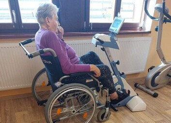 Charita Litoměřice pořídila seniorům MOTOmed